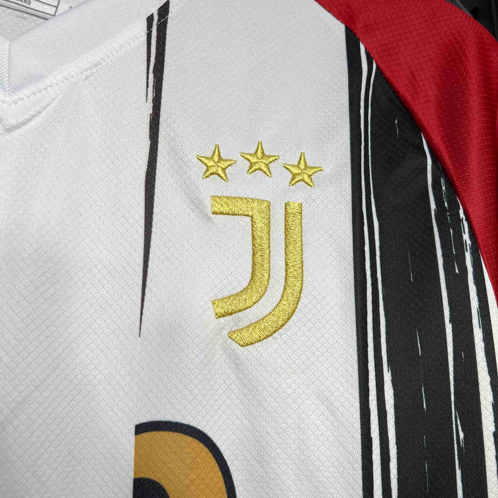 082e03d090 Juventus 2024 Cristiano Ronaldo Tribute Special Edition Kit Sport Jersey - Image 4