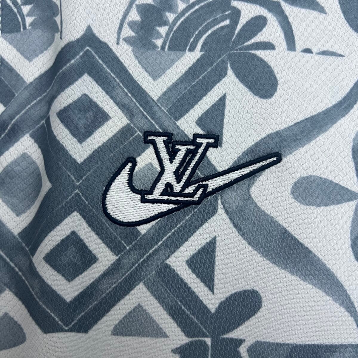 Portugal LV Co-Branded Edition Shirt Soccer 2025 - Image 4
