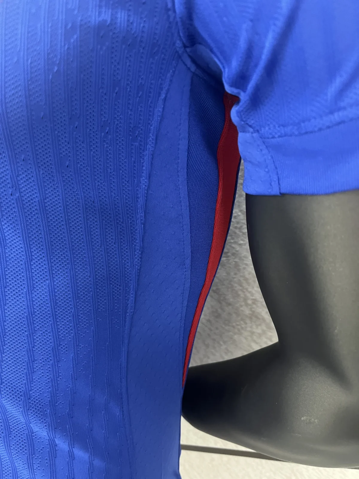 France Home Giroud 9  Shirt 2024-2025 Player version Size：S-2XL Non-Customize - Image 9