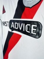 Retro Manchester City Away Football Shirt 2002-2003 - Image 3