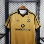 Retro Long Sleeve Manchester United Centenary Season Reversible Football Shirt 2001/2002 - Image 10
