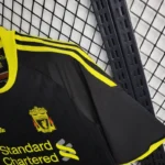 Retro Liverpool Third Away Football Shirt 2010/2011 - Image 9