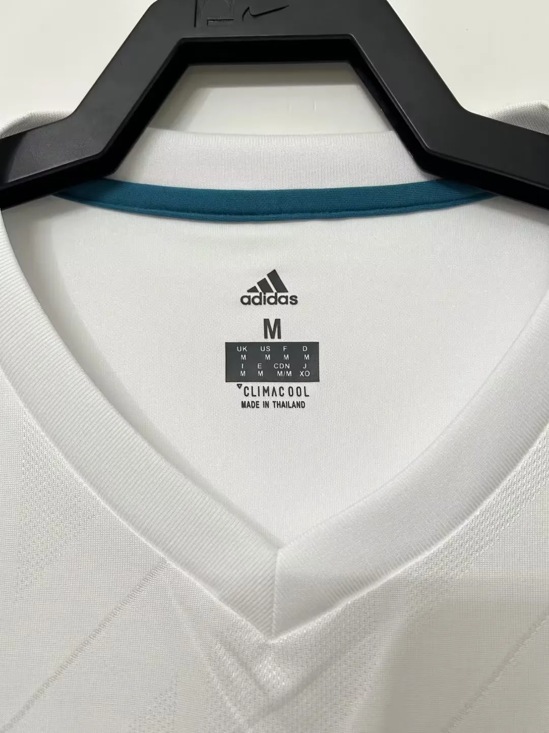 403 Adidas Real Madrid Retro Home Long Sleeve Jersey 2017-18 - Image 10