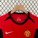 Manchester United 02-04 Home Retro Kid Kits Youth Apparels Jersey - Image 4