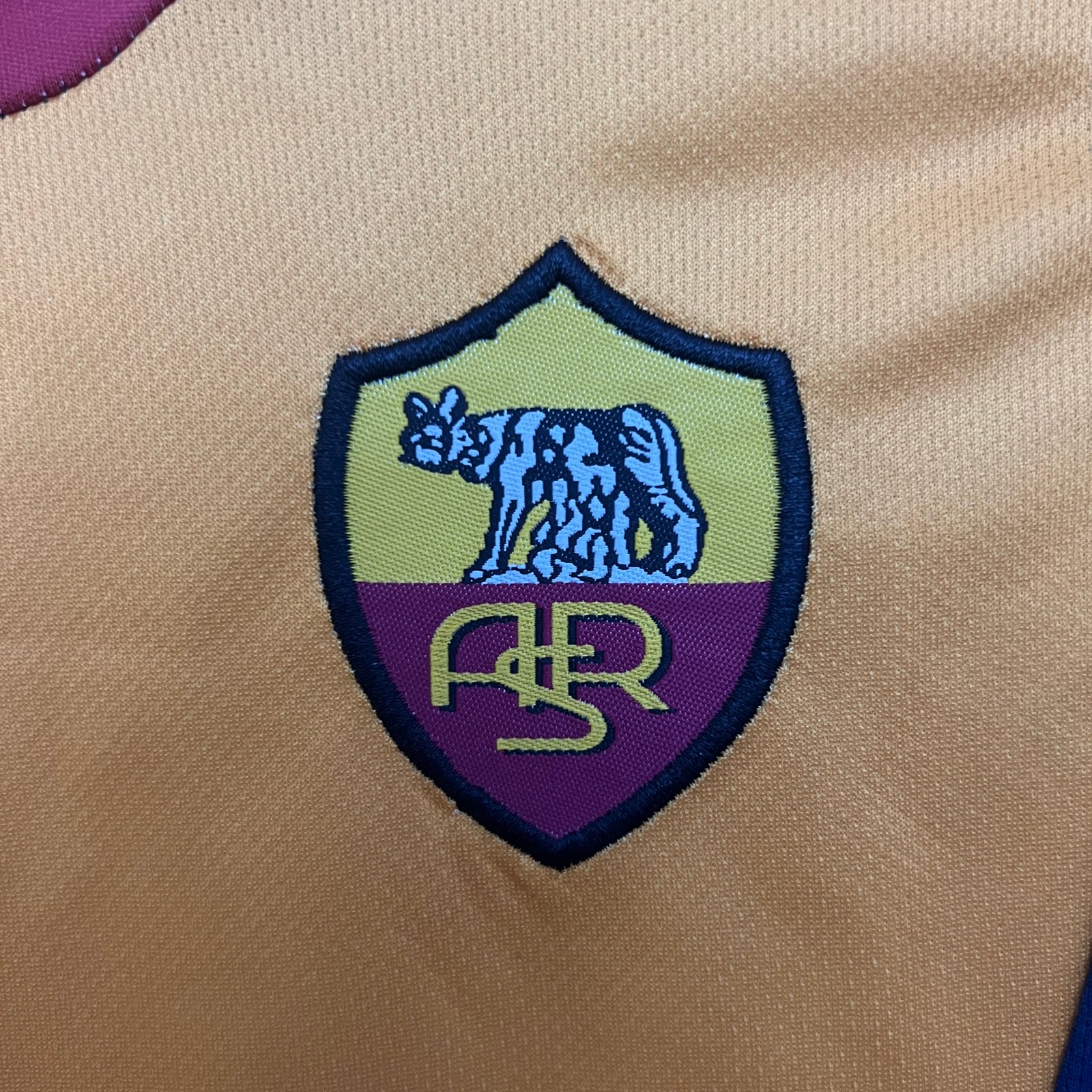 49bea34a Kids Roma Retro Home Soccer Kits 2001-02 - Image 4