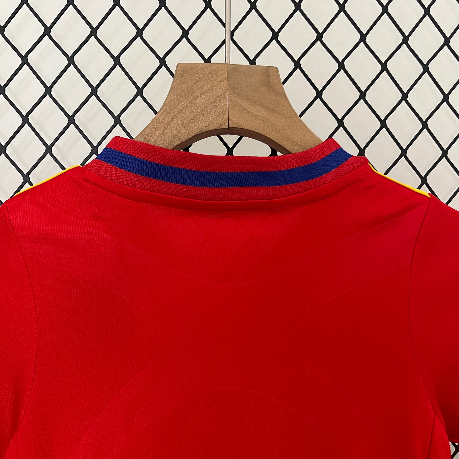 4a3621fc Kids Spain Retro Kits Home World Cup 2010 - Image 5