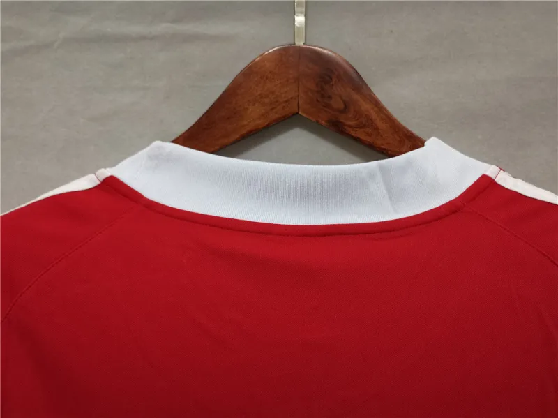 57d02719f2 Bayern Munich 2000/01 Retro Jersey Home UCL - Image 8