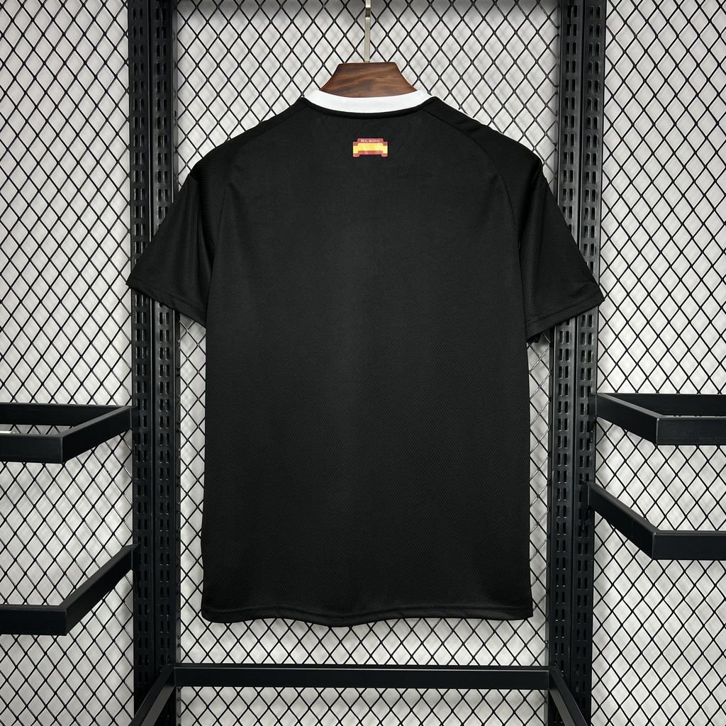 5aaa9b95ef Real Madrid 24-25 Black GoalKeeper Kit Soccer Uniforms Soccer Jersey - Image 3