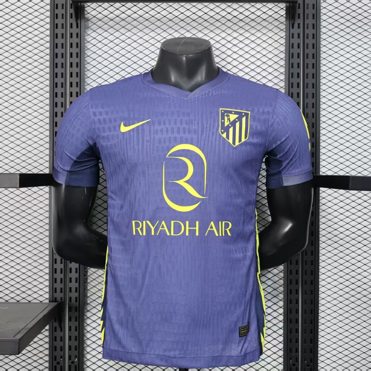 Atletico Madrid Away Shirt Soccer Jersey Player Version 25-26 - Image 2