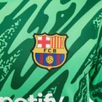 Barcelona GK Shirt (Green) 2024-2025 - Image 4