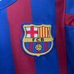 Barcelona 05-06 Home Retro Kids Kits Football Jersey - Image 3