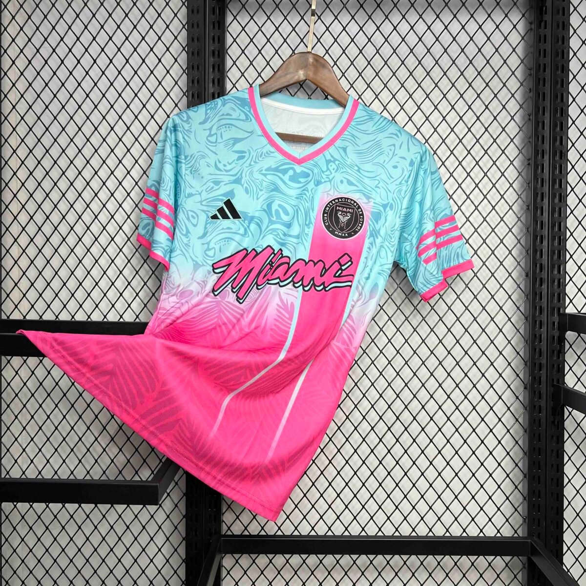 24-25 Inter Miami Special Beach Edition Kit Pink&Blue Soccer Jersey - Image 6