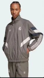 2024-2025 Real Madrid Jersey Windbreaker Grey - Image 2