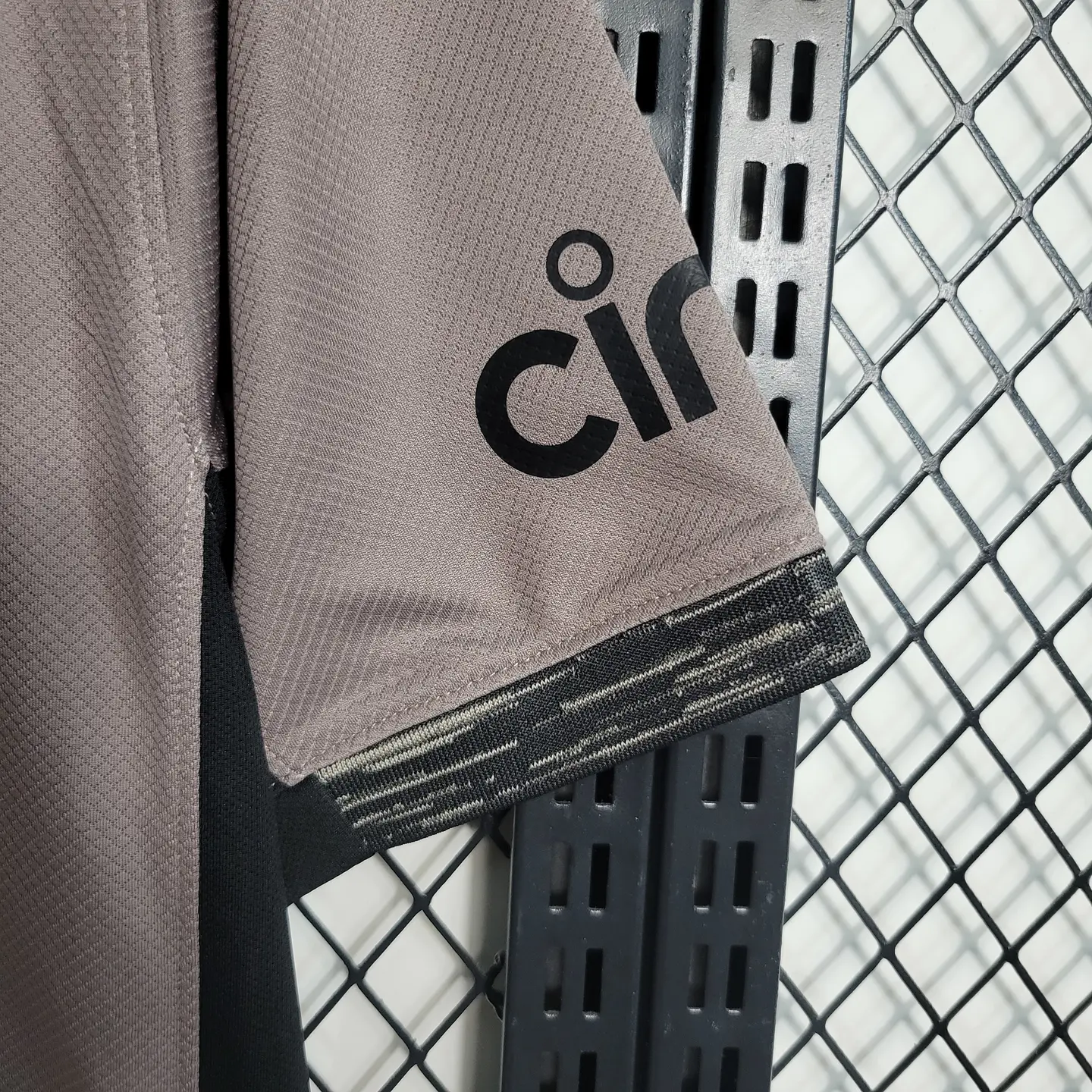 6b25e47788 Tottenham Hotspur 23-24 Third Jersey - Fans Version - Image 8