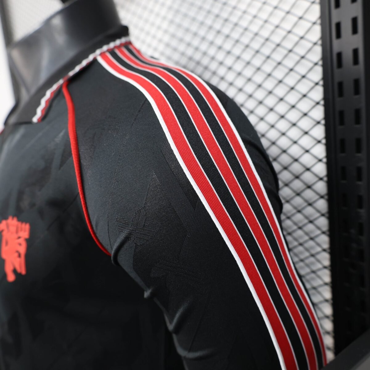 Manchester United POLO Shirt Player Edition Football Jersey Long Sleeve 25-26 - Image 4