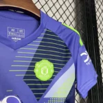 Manchester United Goalkeeper Soccer Shirt Kids 2024/2025 - Image 5