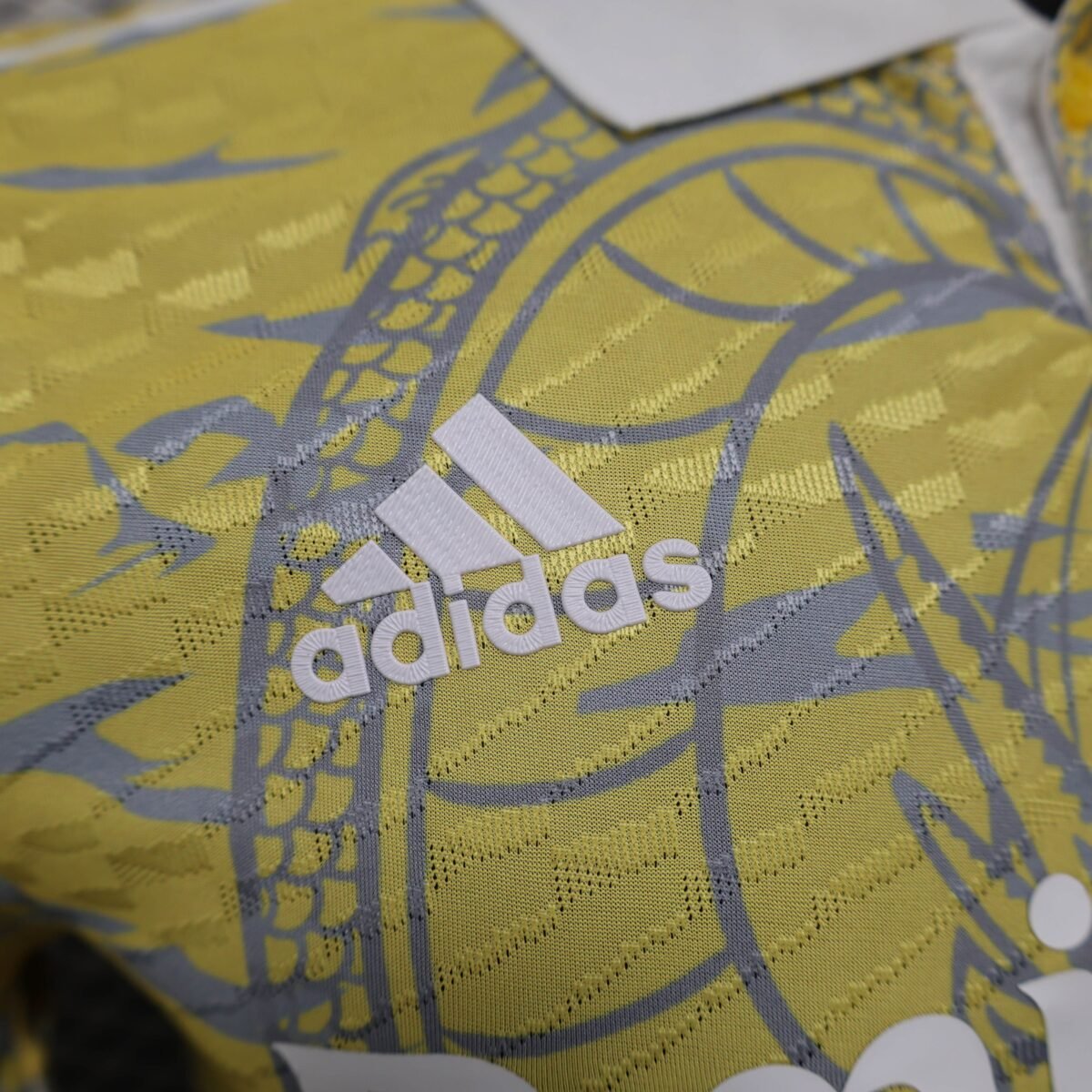 Real Madrid Men's Polo Shirt Dragon Pattern Yellow Jersey 25-26 - Image 3