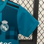 Real Madrid 17-18 Third Away Retro Kids Kit Soccer Jersey - Image 6