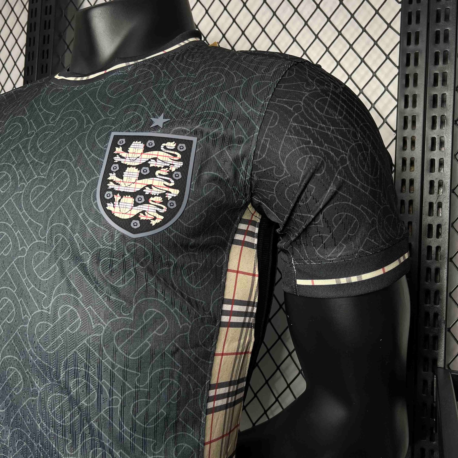 95720bc196 Burberry Joint 2024 Player England Special Edition Soccer Jersey - Image 7