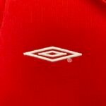 Manchester United 00-01 Home Retro Kid Kits Youth Apparels Jersey - Image 4