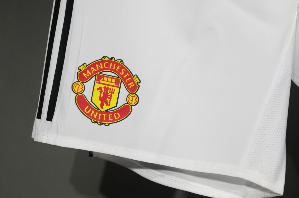 Manchester United Home Soccer Shorts Player Version 25-26 - Image 3