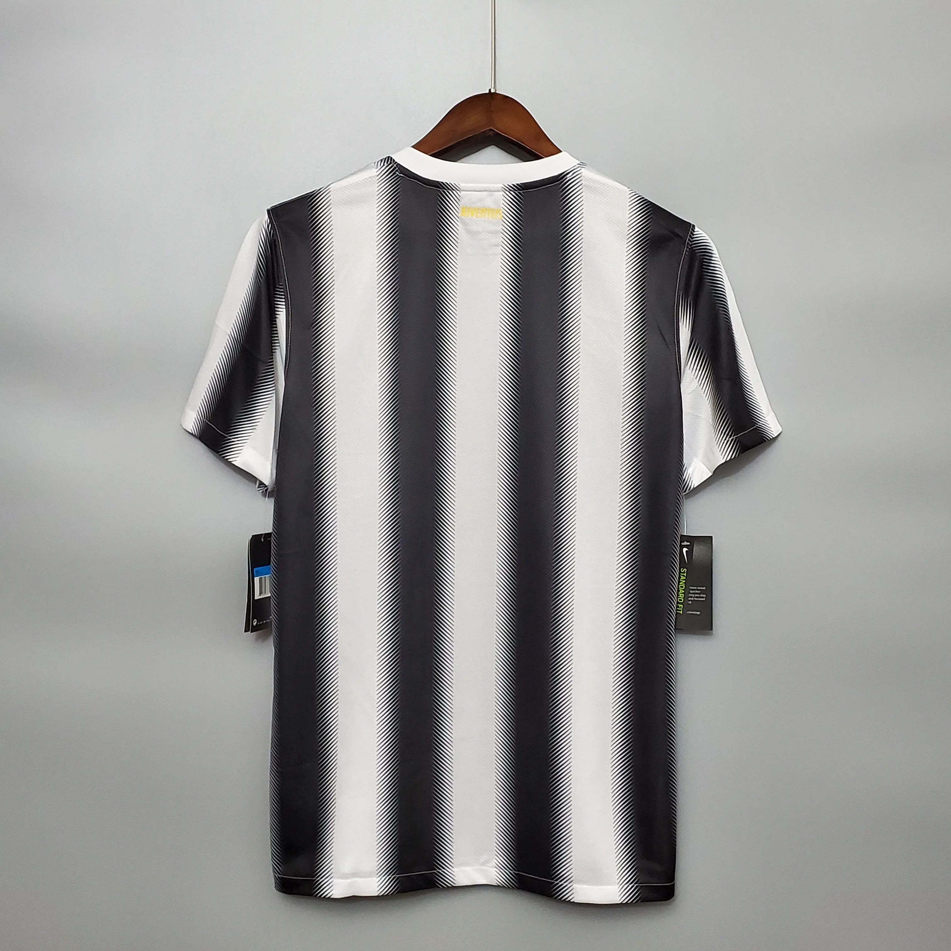 a9941a86d4 2011-12  Juventus Retro Jersey Home - Image 9