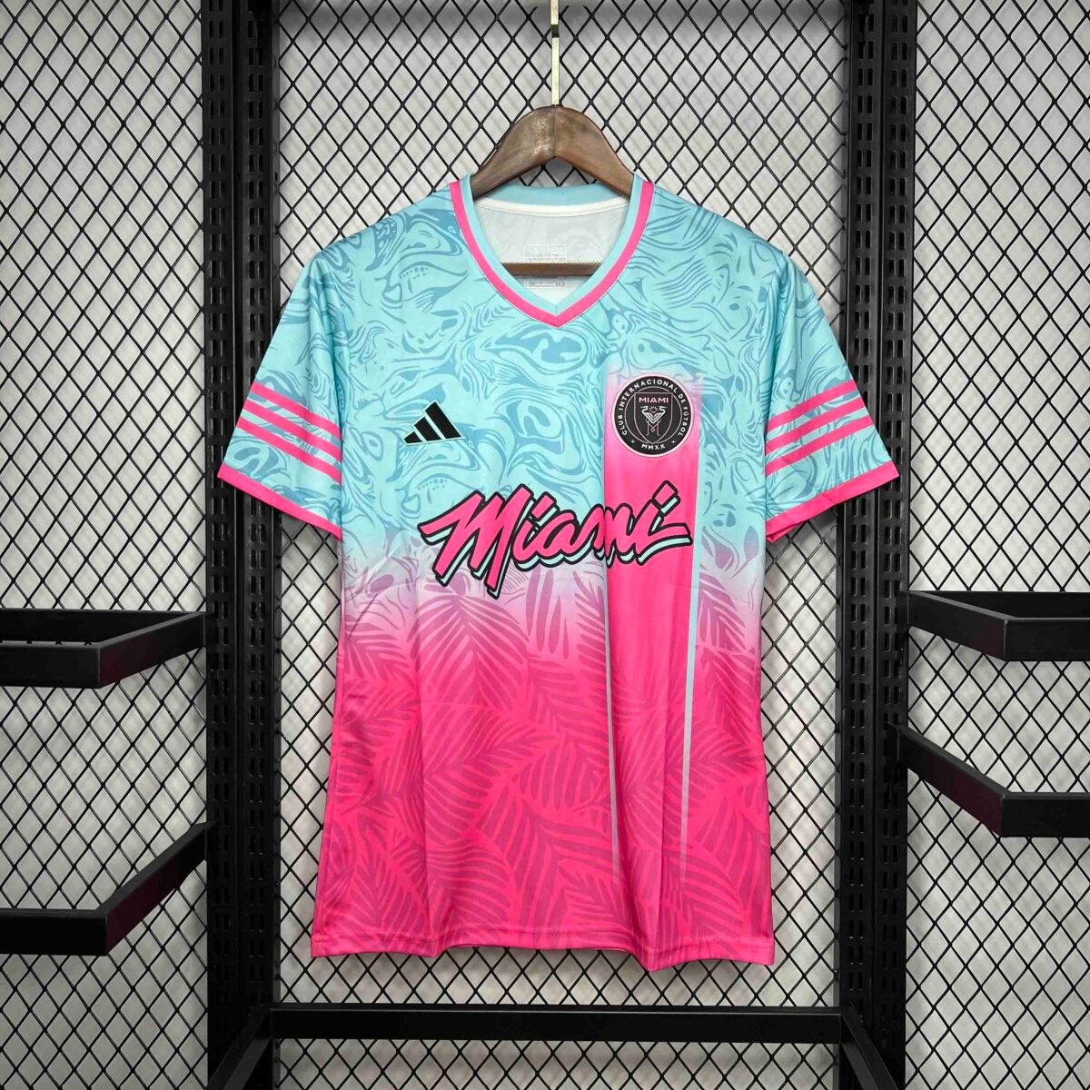 24-25 Inter Miami Special Beach Edition Kit Pink&Blue Soccer Jersey - Image 2