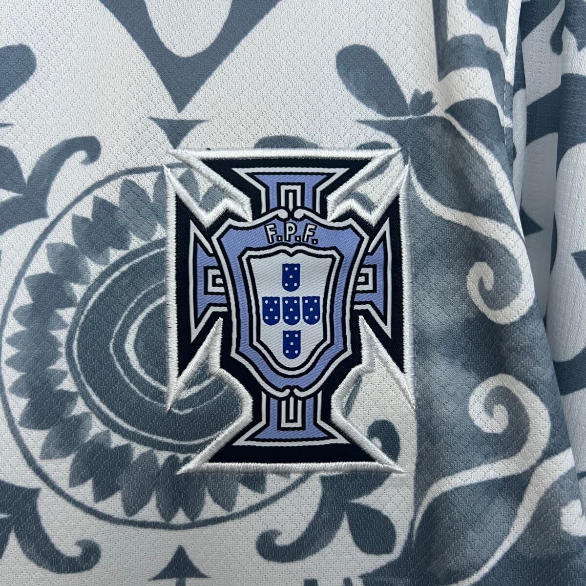 Portugal LV Co-Branded Edition Shirt Soccer 2025 - Image 5