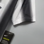 2011-12  Juventus Retro Jersey Home - Image 3