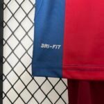 Barcelona 10-11 Home Retro Kids Kit Football Jersey - Image 10