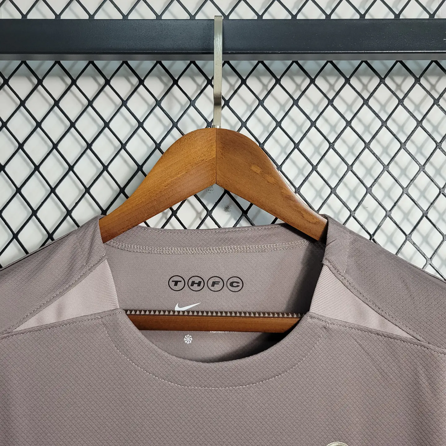 bf1932c4b4 Tottenham Hotspur 23-24 Third Jersey - Fans Version - Image 6