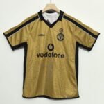 Manchester United Retro Jersey Away Shirt Centenary 2001-02 - Image 2
