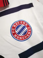 Bayern Munich 1998/00 Retro Jersey Away - Image 5