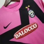 2011-12  Juventus Retro Jersey Away - Image 4