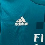 Real Madrid 17-18 Third Away Retro Kids Kit Soccer Jersey - Image 4