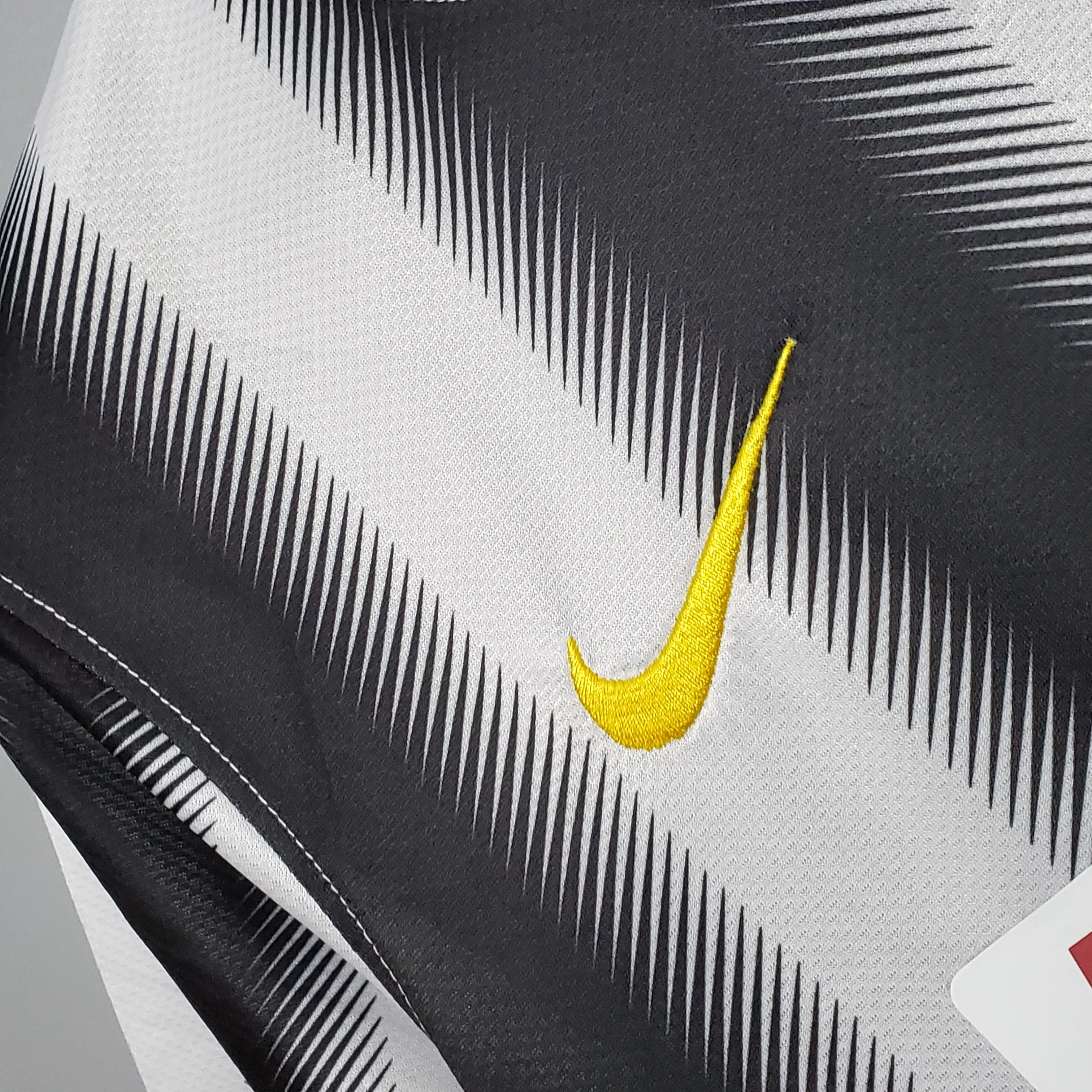 d705519cfa 2011-12  Juventus Retro Jersey Home - Image 5