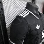 Manchester United 24-25 Player Version Black POLO Shirt - Image 9