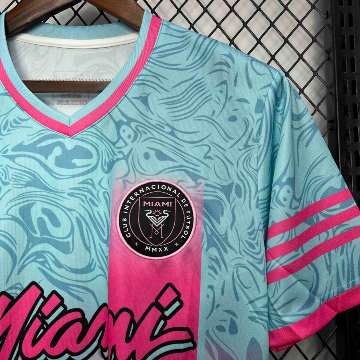 24-25 Inter Miami Special Beach Edition Kit Pink&Blue Soccer Jersey - Image 5