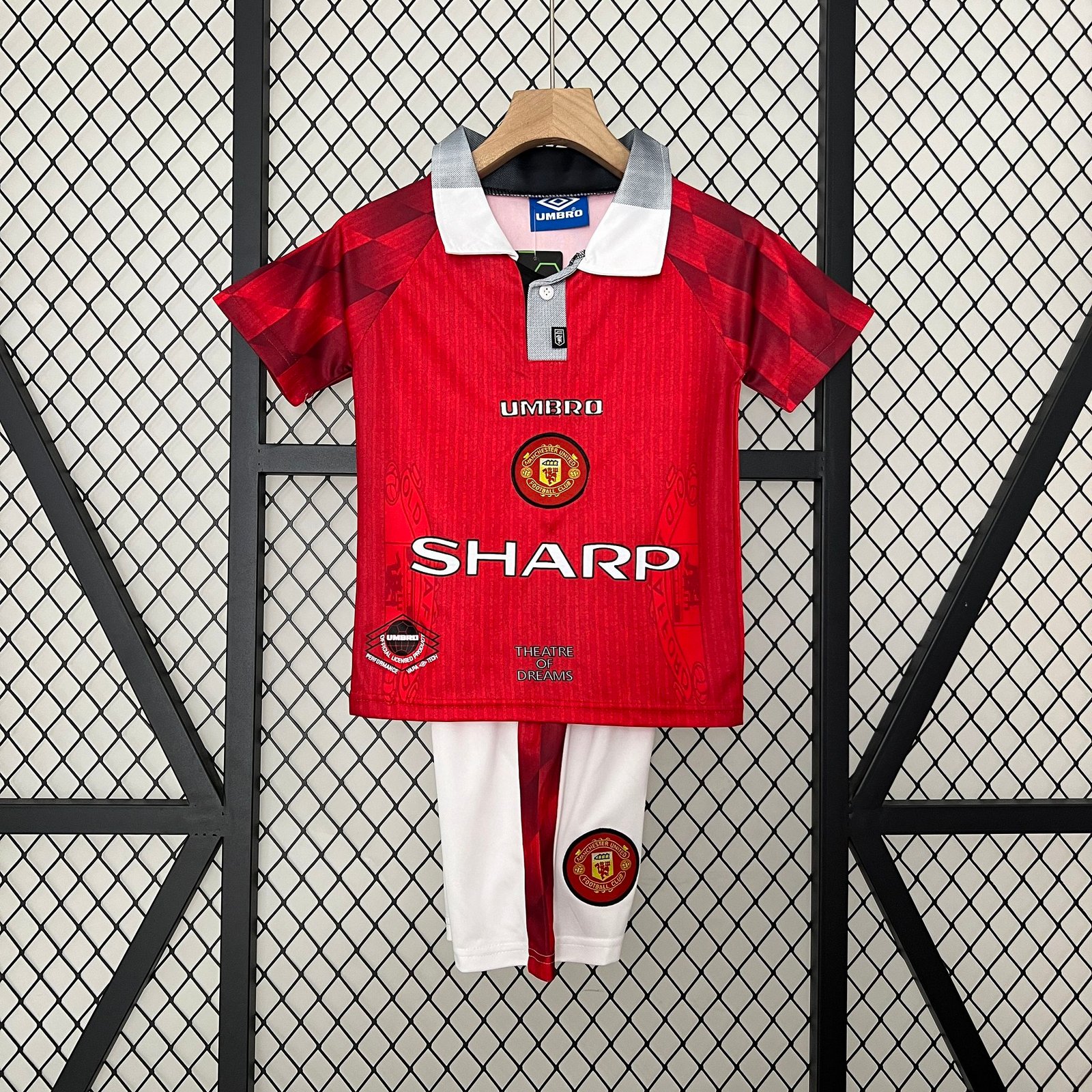 ecb05553ae Manchester United 96-97 Home Retro Kid Kits Youth Apparels Jersey - Image 2