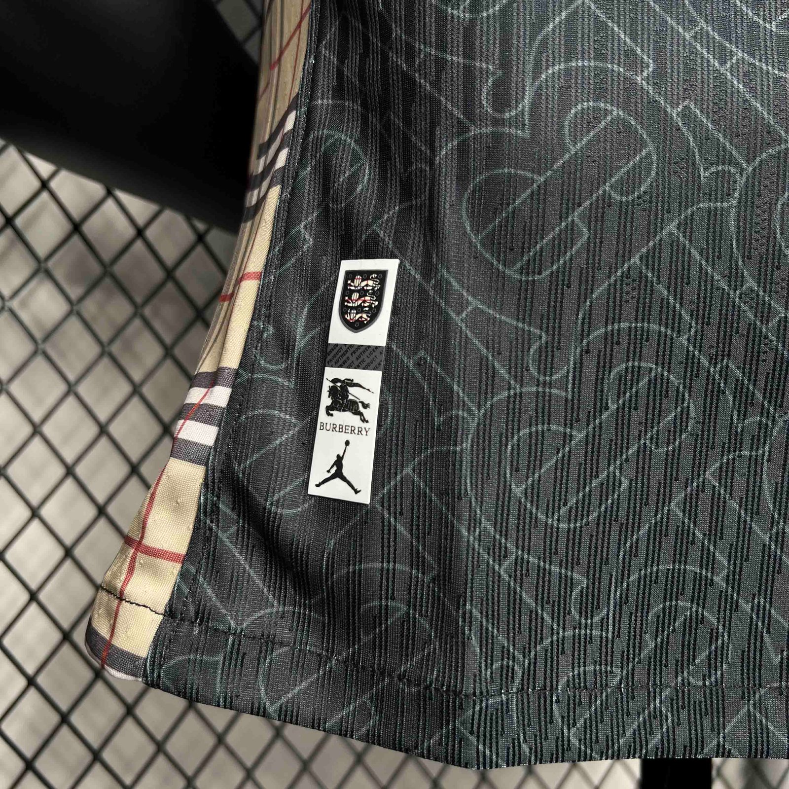 f1ba36bb37 Burberry Joint 2024 Player England Special Edition Soccer Jersey - Image 6