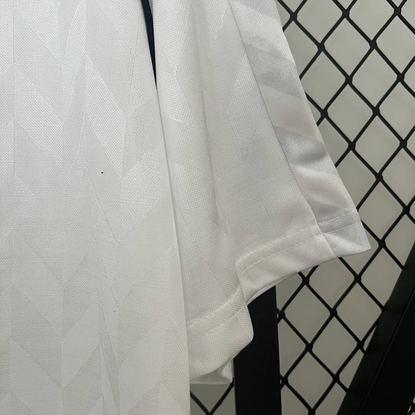 f5c52f8912 Tottenham Hotspur Retro 1987-89 Home Stadium Jersey - Image 6